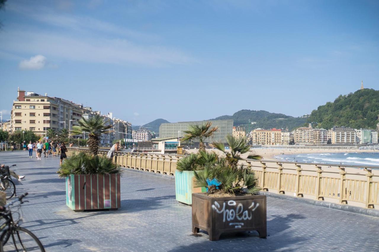 Sagues Beach Apartment San Sebastián Esterno foto